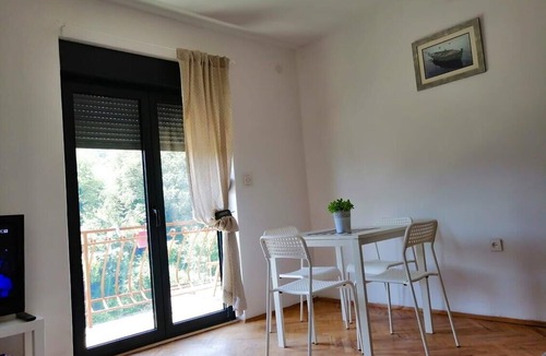 Marina Apartment | One bedroom apartment with balcony Marina, Trogir (A-18868-b)