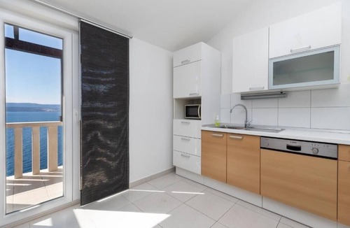 Medici Apartment | One bedroom apartment with a swimming pool by the beach Medići, Omiš (A-25214-f)