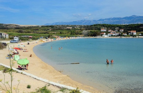 Caska Apartment | One bedroom apartment with a swimming pool Caska, Pag (A-3085-b)