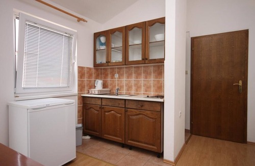 Razanac Apartment | One bedroom apartment with balcony and sea view Ražanac, Zadar (A-6142-b)