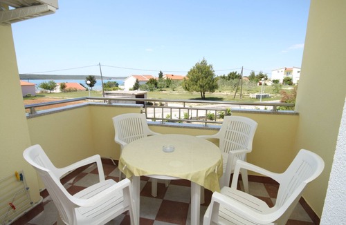 Ljubac Apartment | One bedroom apartment with terrace and sea view Ljubač, Zadar (A-6244-b)