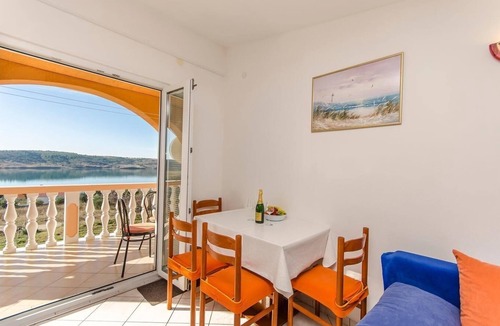 Rtina Apartment | One bedroom apartment with balcony and sea view Rtina - Miočići, Zadar (A-13072-a)
