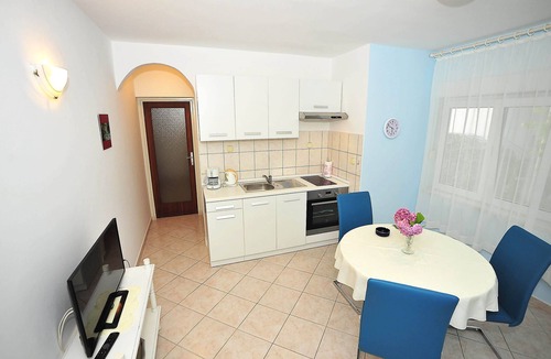 Sukosan Apartment | One bedroom apartment with terrace Sukošan, Zadar (A-5802-c)