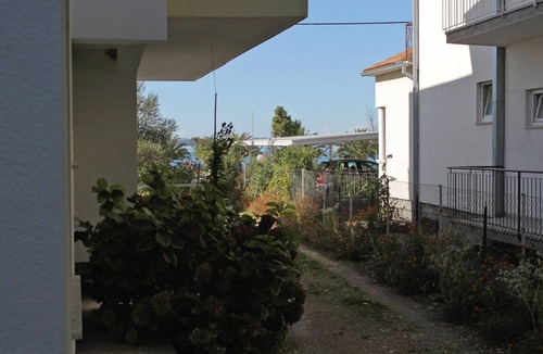 Sukosan Apartment | One bedroom apartment with terrace Sukošan, Zadar (A-5802-c)