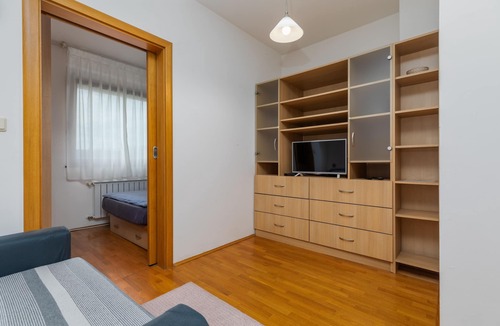 Zagreb Apartment | One bedroom apartment with balcony Zagreb (A-22137-a)