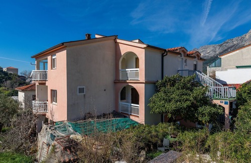 Gradac Apartment | One bedroom apartment with balcony and sea view Gradac (Makarska) (A-6820-a)