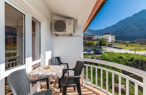 Gradac Apartment | One bedroom apartment with balcony and sea view Gradac (Makarska) (A-6820-a)