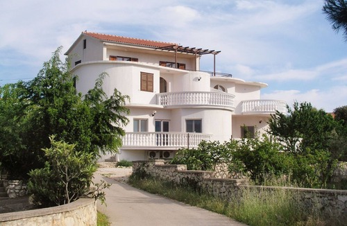 Jezera Apartment | One bedroom apartment with terrace Jezera, Murter (A-5120-g)