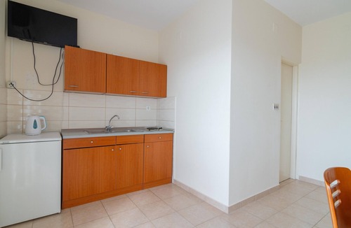 Mandre Apartment | One bedroom apartment with balcony and sea view Mandre, Pag (A-18748-b)