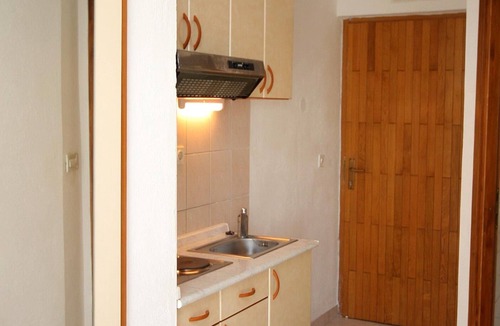 Marusici Apartment | One bedroom apartment with balcony and sea view Marušići, Omiš (A-962-a)