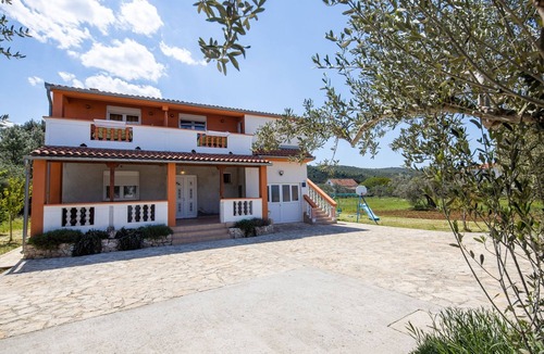 Pasman Apartment | One bedroom apartment with terrace and sea view Pašman (A-8274-b)