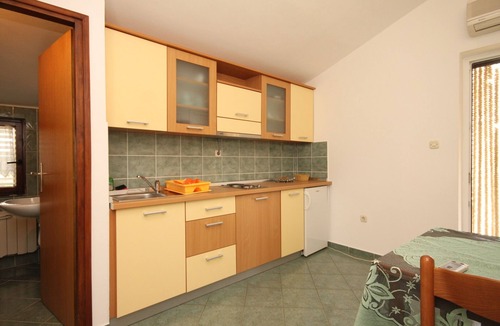 Nevidane Apartment | One bedroom apartment with terrace and sea view Neviđane, Pašman (A-8273-b)