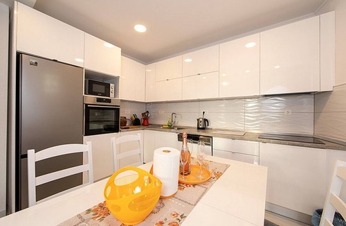 Tucepi Apartment | One bedroom apartment with balcony and sea view Tučepi, Makarska (A-6695-a)