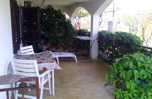 Ugljan Apartment | One bedroom apartment with terrace Ugljan (A-8264-b)