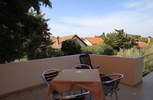 Ugljan Apartment | One bedroom apartment with terrace Ugljan (A-8241-d)