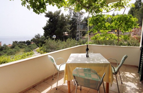 Ivan Dolac Apartment | One bedroom apartment with terrace and sea view Ivan Dolac, Hvar (A-592-c)