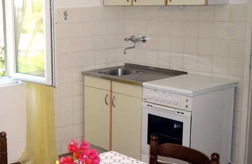 Island Hvar Apartment | One bedroom apartment with balcony Jelsa (Hvar) (A-8750-a)