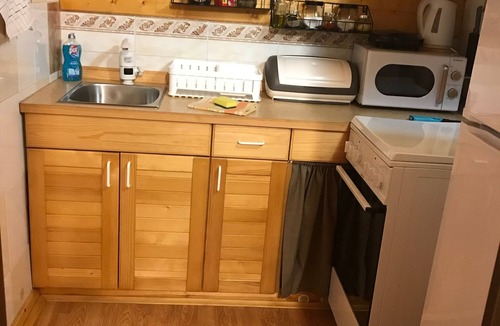 Mace Apartment | One bedroom apartment with hot tub Veliki Komor, Zagorje (A-23213-a)