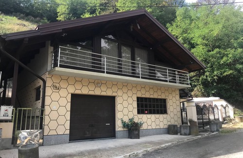 Mace Apartment | One bedroom apartment with hot tub Veliki Komor, Zagorje (A-23213-a)