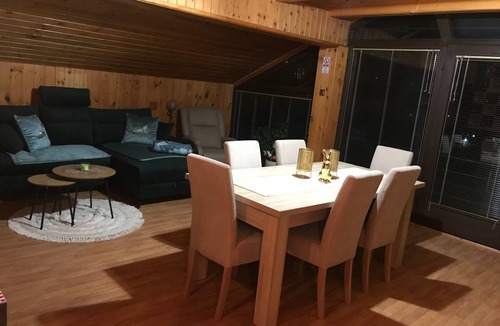 Mace Apartment | One bedroom apartment with hot tub Veliki Komor, Zagorje (A-23213-a)