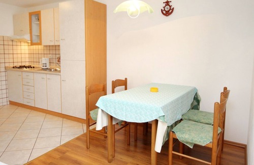 Punat Apartment | One bedroom apartment with a swimming pool Punat, Krk (A-5345-d)