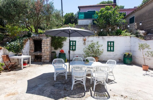 Tijesno Apartment | One bedroom apartment with balcony and sea view Tisno, Murter (A-815-a)