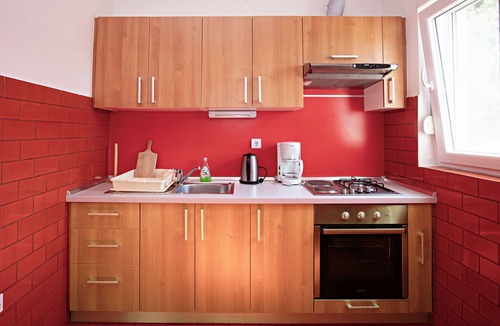 Tijesno Apartment | One bedroom apartment with balcony and sea view Tisno, Murter (A-4295-b)
