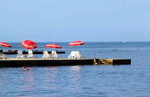 Murine Apartment | One bedroom apartment with terrace Murine, Umag (A-22510-a)
