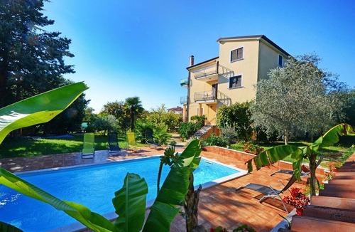 Valica Apartment | One bedroom apartment with a swimming pool Valica, Umag (A-27200-a)