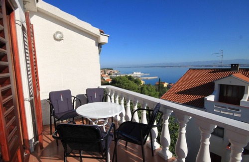 Kali Apartment | One bedroom apartment with terrace and sea view Kali, Ugljan (A-8202-b)