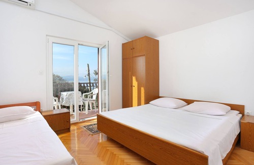 Stanici Apartment | One bedroom apartment with balcony and sea view Stanići, Omiš (A-1027-a)