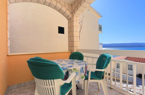 Stanici Apartment | One bedroom apartment with terrace and sea view Stanići, Omiš (A-2818-e)
