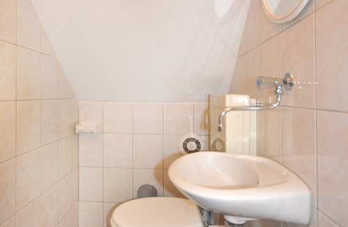 Borak Apartment | One bedroom apartment with terrace and sea view Omiš (A-15767-a)