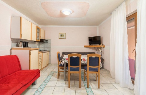 Valbandon Apartment | One bedroom apartment with terrace Fažana (A-13742-e)
