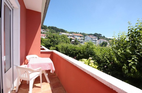 Suha Punta Apartment | One bedroom apartment with terrace and sea view Kampor, Rab (A-4972-a)
