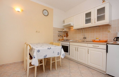 Suha Punta Apartment | One bedroom apartment with terrace and sea view Kampor, Rab (A-4972-b)