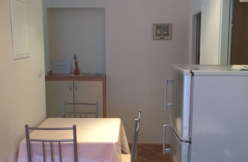 Banjol Apartment | One bedroom apartment with a swimming pool Banjol, Rab (A-11382-c)