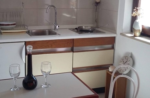 Palit Apartment | One bedroom apartment with terrace and sea view Palit, Rab (A-15794-b)
