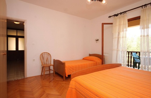 Island Dugi Otok Apartment | One bedroom apartment with balcony and sea view Sali, Dugi otok (A-454-c)
