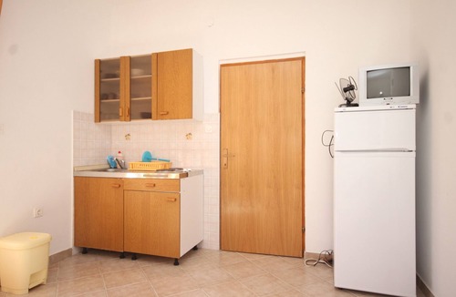 Kraj Apartment | One bedroom apartment with terrace Kraj, Pašman (A-8247-d)