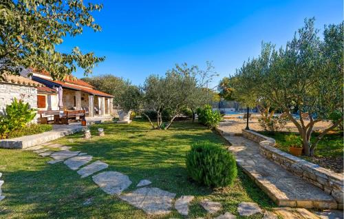 Sibenik House | One-Bedroom Holiday Home In Konjevrate
