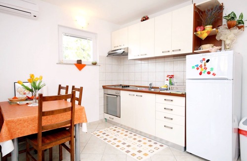 Seline Apartment | One bedroom apartment with terrace Seline, Paklenica (A-6603-a)