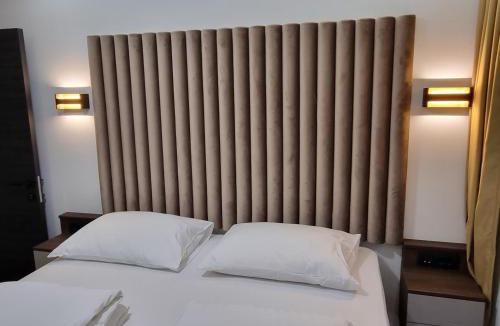 Osijek Apartment | Osijek Luxury Center - self check in, free private parking