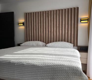 Osijek Apartment | Osijek Luxury Center - Self Check-in, 2 Parking Spaces, Balcony, Elevator