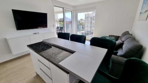 Povljana Apartment | Palm Beach Apartment, Povljana