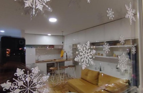 Pale Apartment | Panda