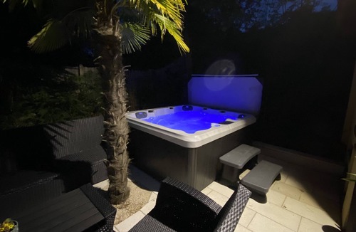 Pican House | Panoramic holiday house with pool