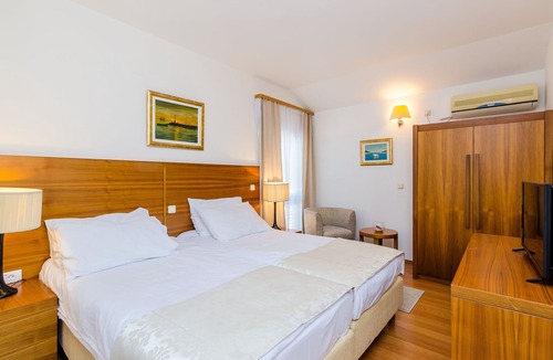 Srebreno House | Pansion Srebreno - Double or Twin Room with Balcony and City View 3