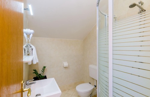 Srebreno House | Pansion Srebreno - Double or Twin Room with Balcony and City View 3