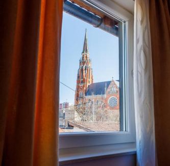 Osijek Bed & Breakfast | Pansion Strossmayer